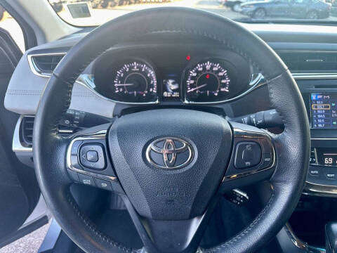 2013 Toyota Avalon XLE