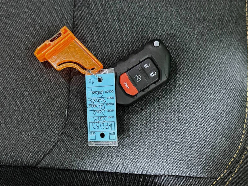 2024 Jeep Wrangler Sahara