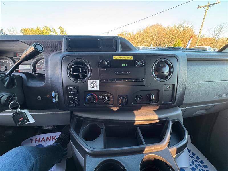 2014 Ford E-Series E-250