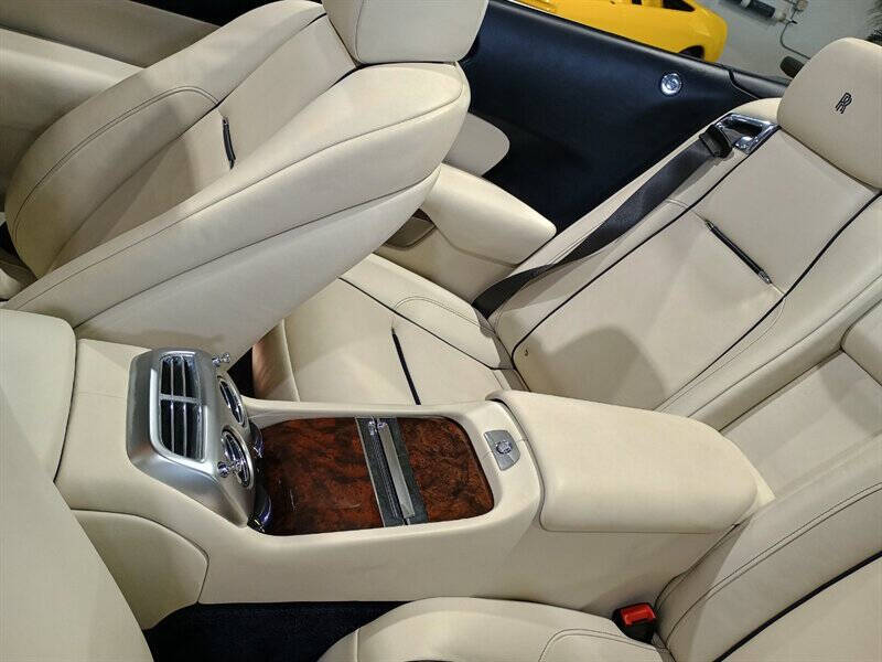 2016 Rolls-Royce Dawn 68