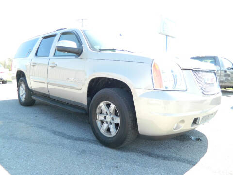 2007 GMC Yukon XL for sale at Auto House Of Fort Wayne in Fort Wayne IN
