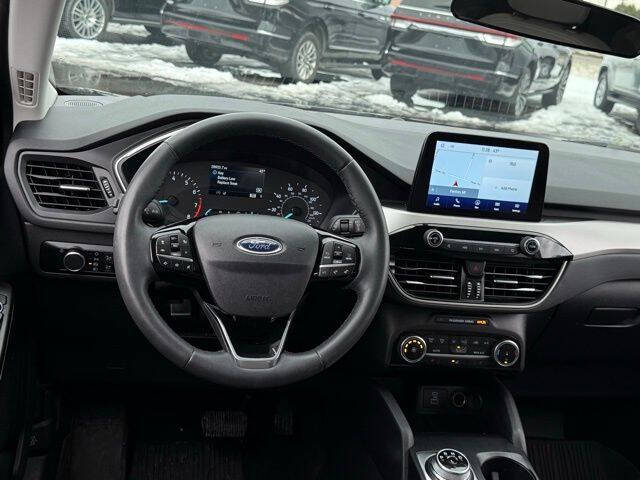 2022 Ford Escape SE