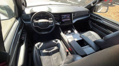 2025 Jeep Wagoneer