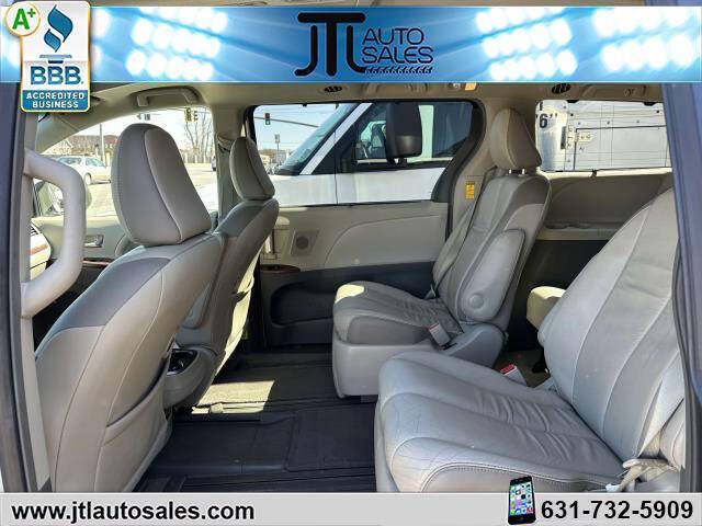 2014 Toyota Sienna