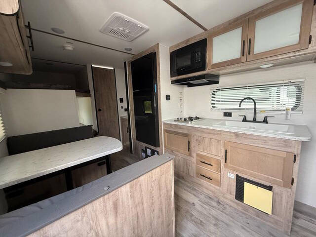 2025 Gulfstream Conquest