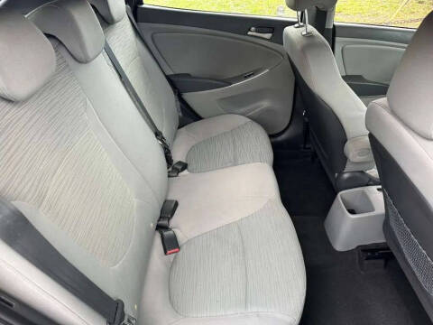 2015 Hyundai Accent GS