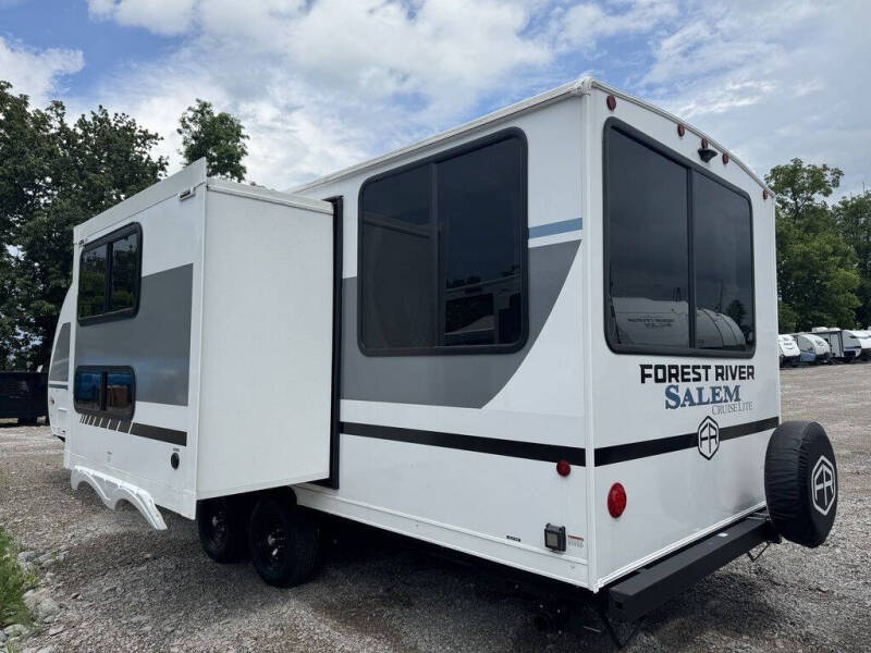 2025 Forest River Salem Cruise Lite 24VIEW