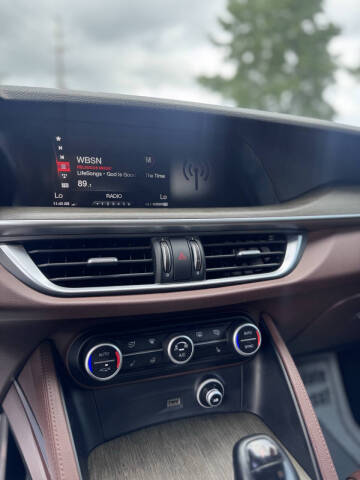 2018 Alfa Romeo Stelvio Ti