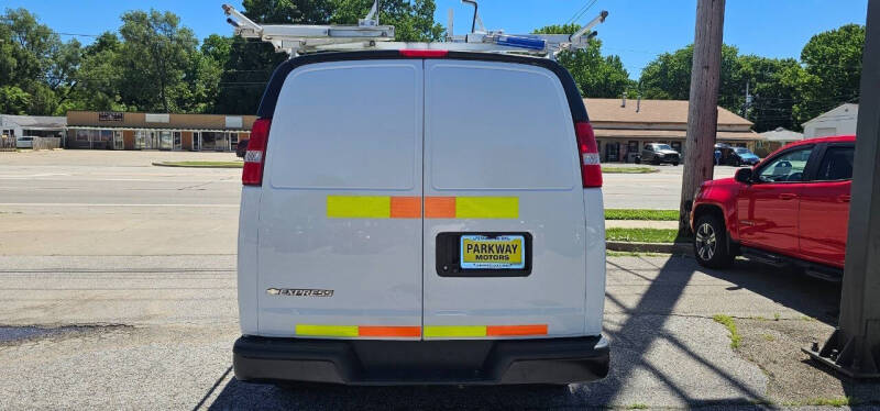 2019 Chevrolet Express 2500