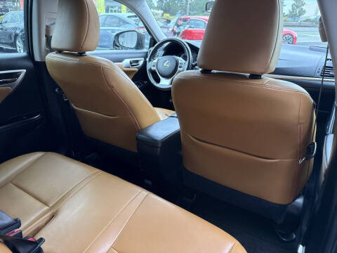 2013 Lexus CT 200h
