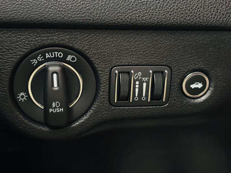 2022 Chrysler 300 S V6