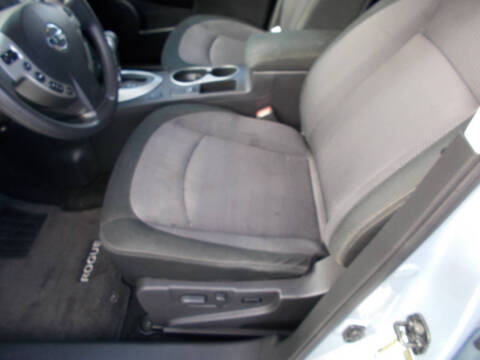 2013 Nissan Rogue SV