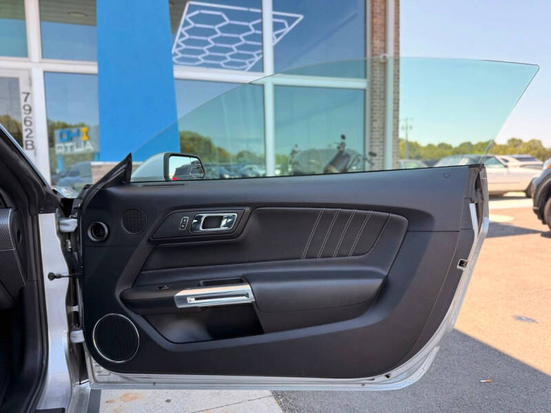 2015 Ford Mustang EcoBoost Premium
