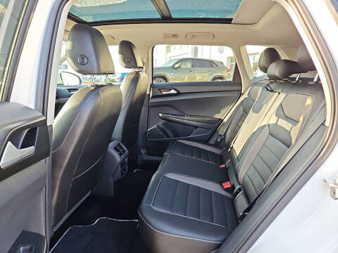 2023 Volkswagen Taos SEL 4Motion