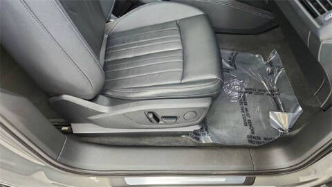 2024 Audi Q8 e-tron quattro Premium