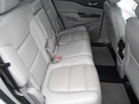 2017 GMC Acadia SLT-1
