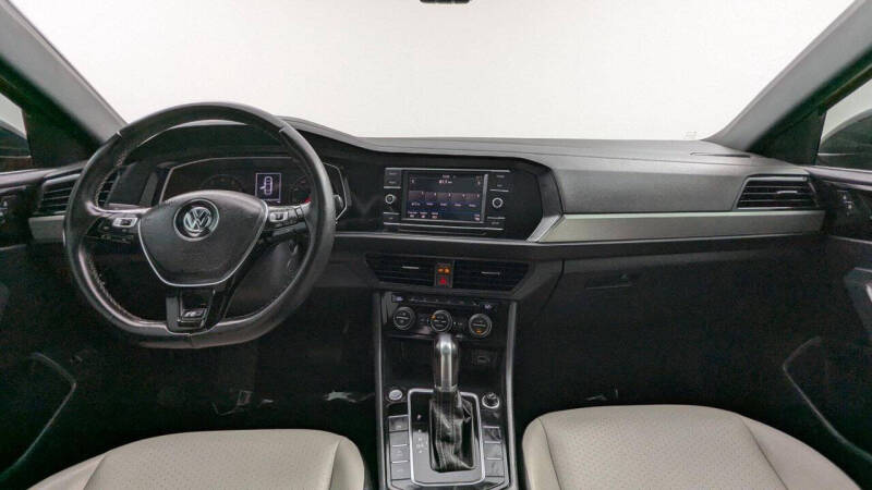 2019 Volkswagen Jetta R-Line