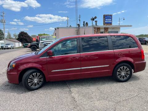 2014 Chrysler Town and Country for sale at River Motors in Portage WI