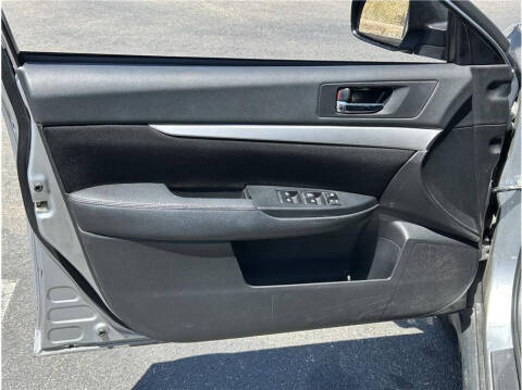 2013 Subaru Outback 2.5i