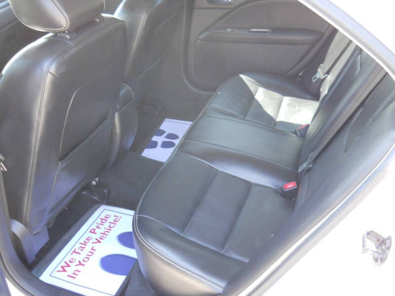 2011 Ford Fusion SEL