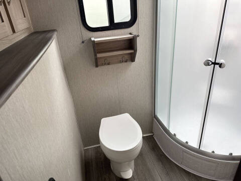 2020 Coachmen RV Freedom Express Ultra Light