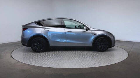2025 Tesla Model Y Long Range