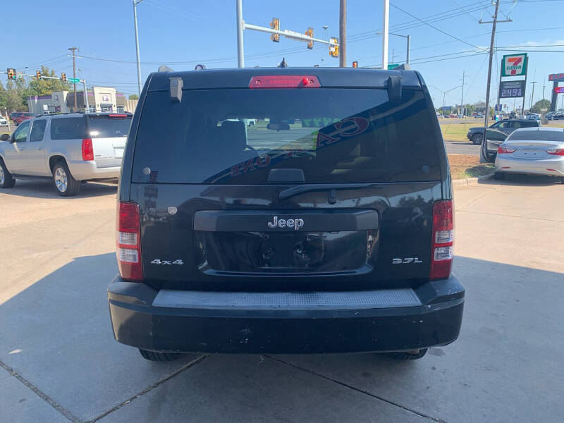 2008 Jeep Liberty Sport