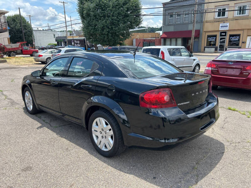 2014 Dodge Avenger SE