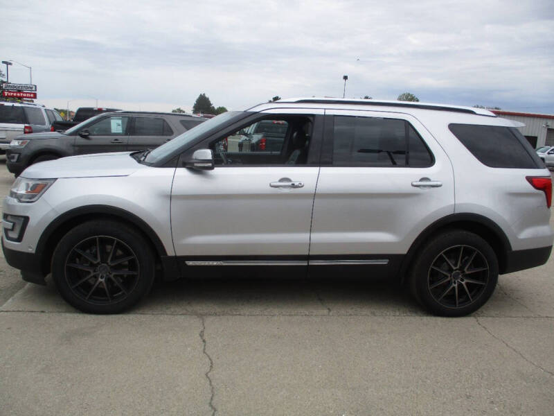 2017 Ford Explorer Platinum