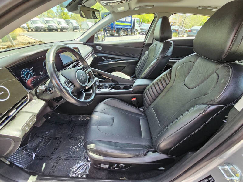 2023 Hyundai Elantra