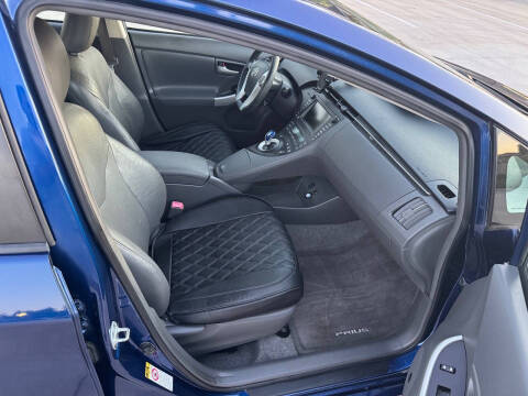 2010 Toyota Prius II