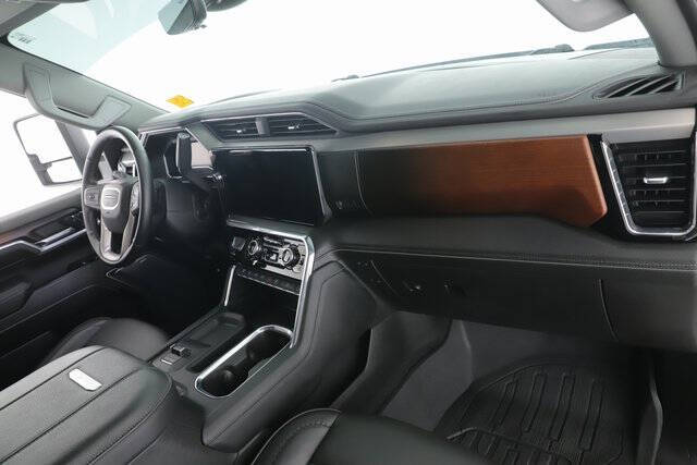 2025 GMC Sierra 3500HD