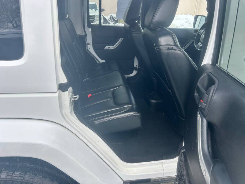 2013 Jeep Wrangler Unlimited Sahara