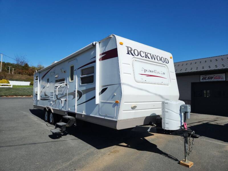 2009 Rockwood 8317 SS for sale at Ulsh Auto Sales Inc. in Summit Station PA