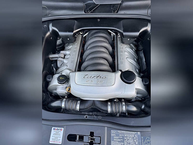 2004 Porsche Cayenne Turbo