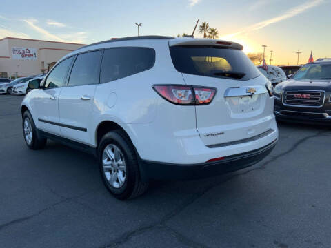 2017 Chevrolet Traverse LS