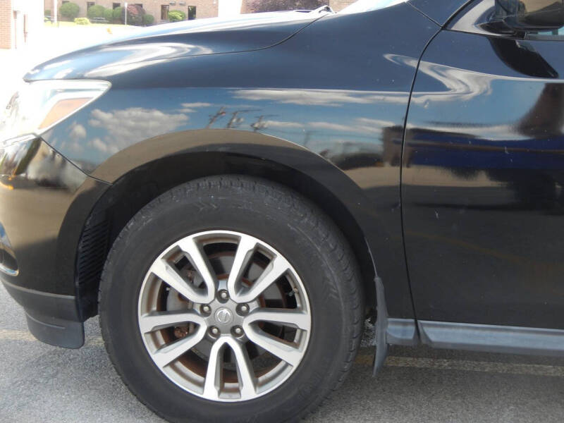 2013 Nissan Pathfinder S