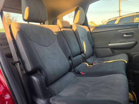 2012 Toyota Prius v Three