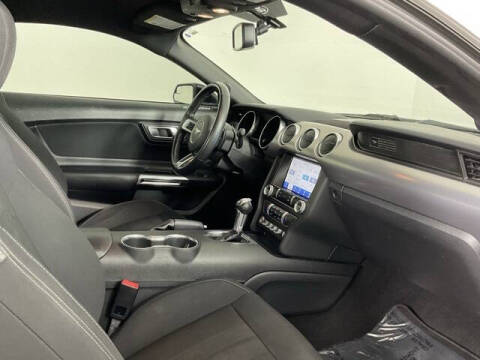 2020 Ford Mustang EcoBoost