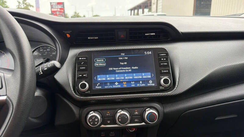2024 Nissan Kicks SV