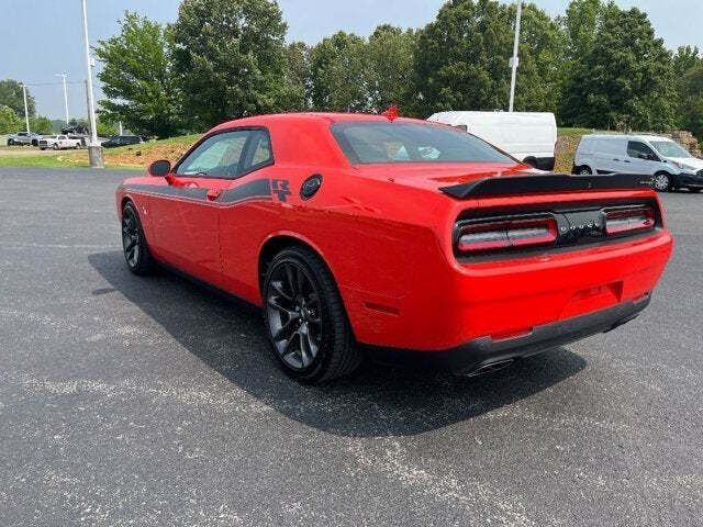 2022 Dodge Challenger 10