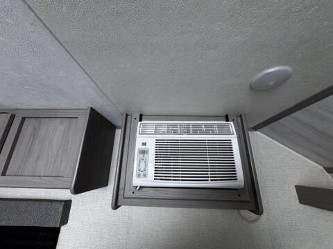 2023 Keystone RV COLEMAN LANTERN