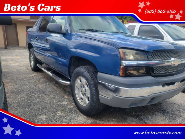 2005 Chevrolet Avalanche Base's photo