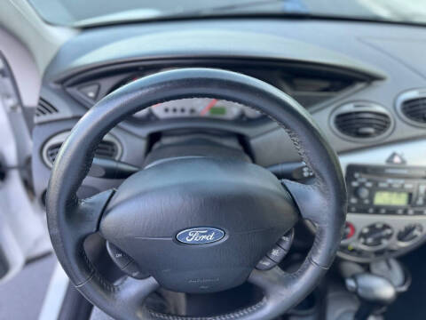 2003 Ford Focus ZX3