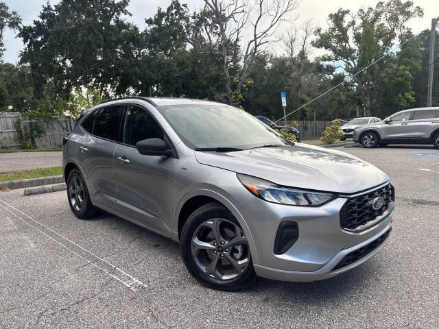 2024 Ford Escape ST-Line