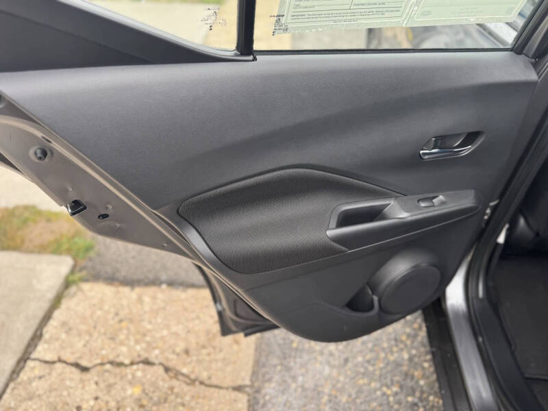 2024 Nissan Kicks SV