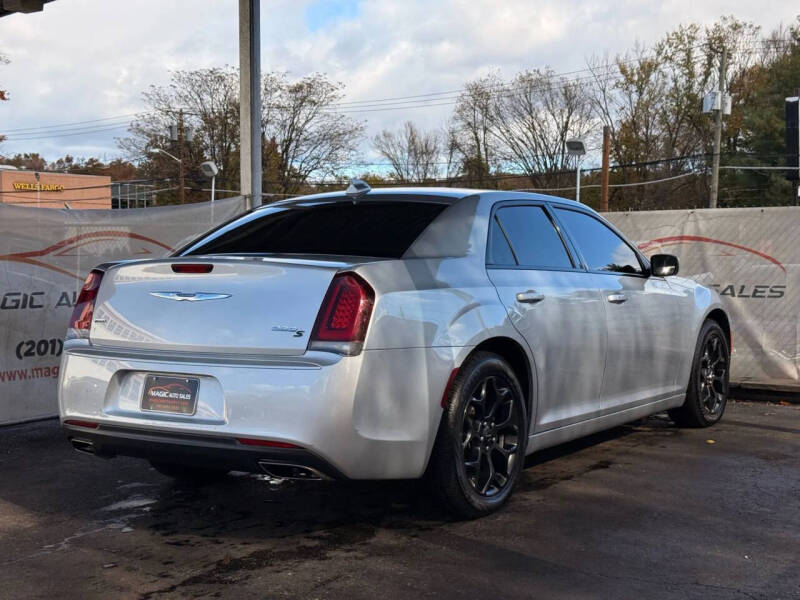 2020 Chrysler 300 S