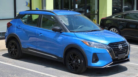 2023 Nissan Kicks SR