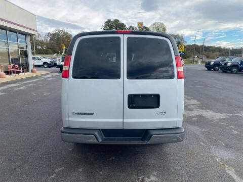 2017 Chevrolet Express LT 3500