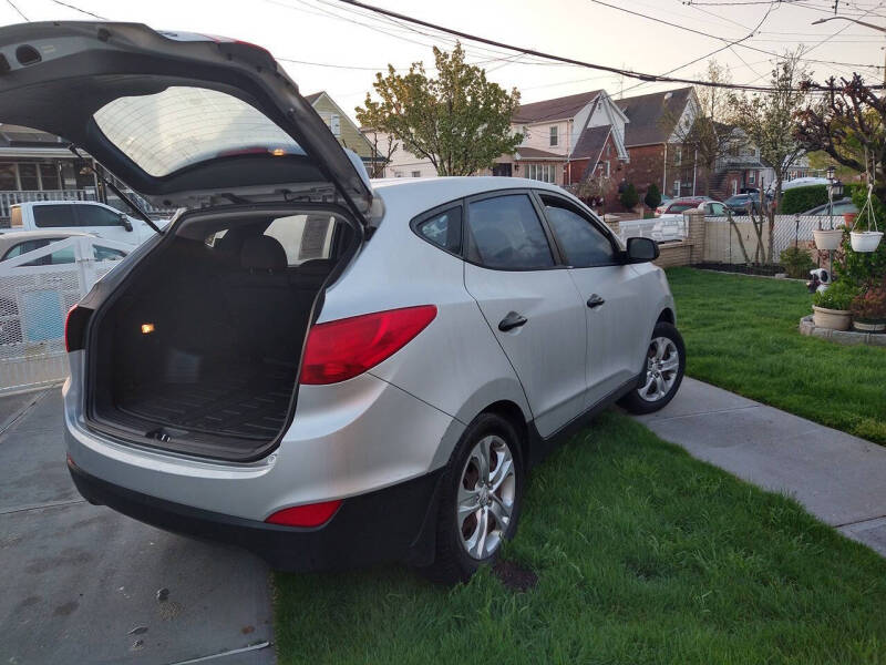 2011 Hyundai Tucson GL